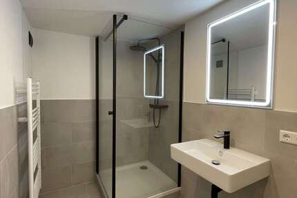 Wohnung Esslingen - 3 Zimmer, 90 m&sup2;, 1.150&euro; | Angebot:25165731