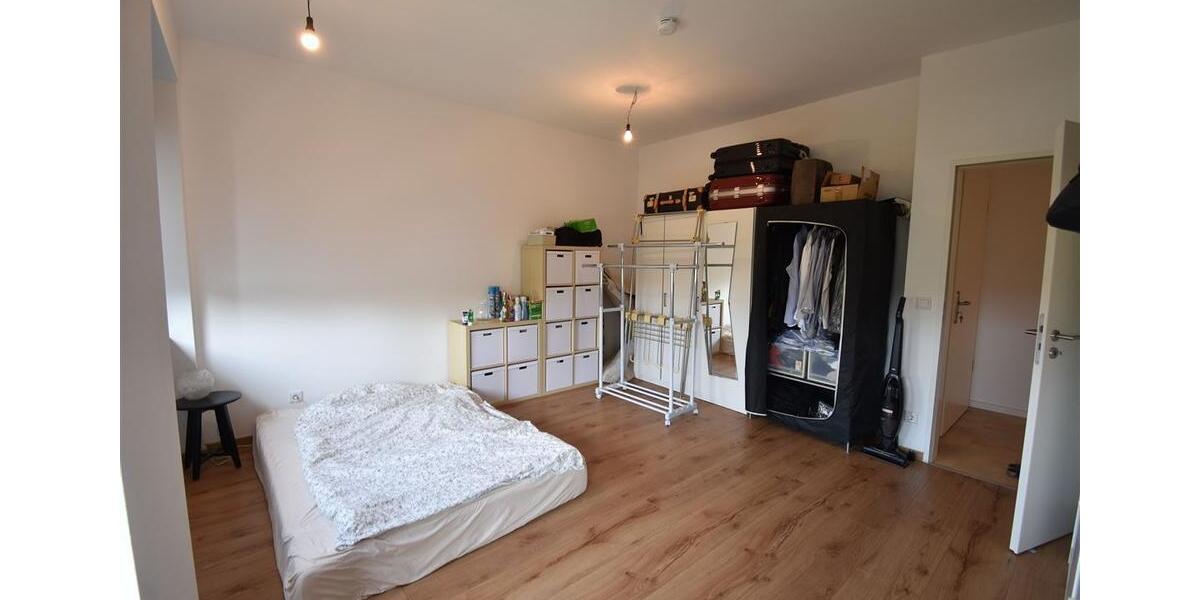 Etagenwohnung Düsseldorf Stadtbezirk 2 - 3 Zimmer, 106 m&sup2;, 1.650&euro; | Angebot:23457325