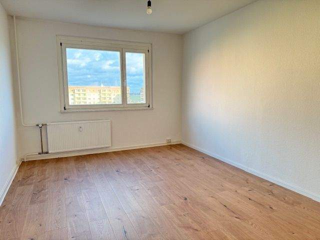 Etagenwohnung Zeithain - 4 Zimmer, 77 m&sup2;, 400&euro; | Angebot:25743015