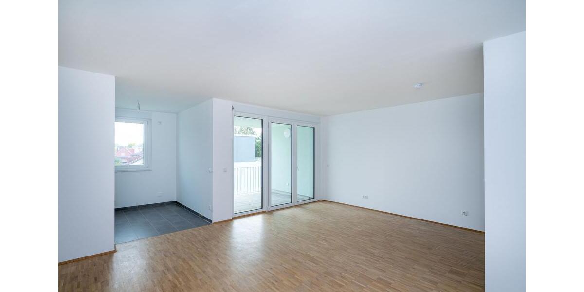 Neubau (Erstbezug!) BARRIEREFREI und seniorengerechte moderne 2-Zimmer-Wohnung in Roth mit Loggia, zentral aber im Grünen 2 zimmer
