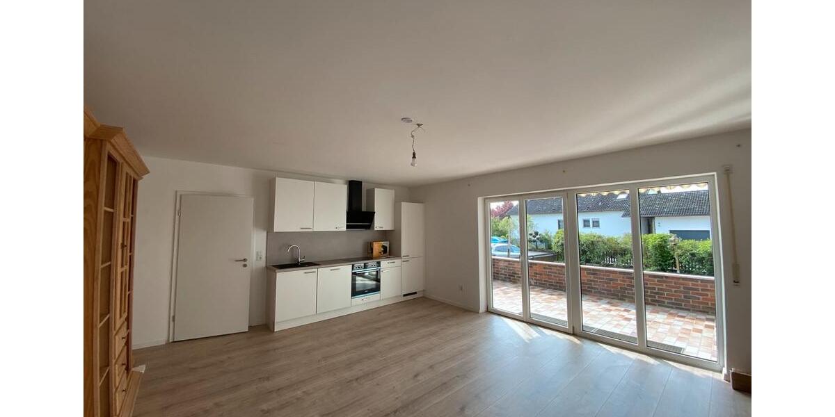 Erdgeschoßwohnung Pilsting - 3 Zimmer, 106 m&sup2;, 900&euro; | Angebot:26004636