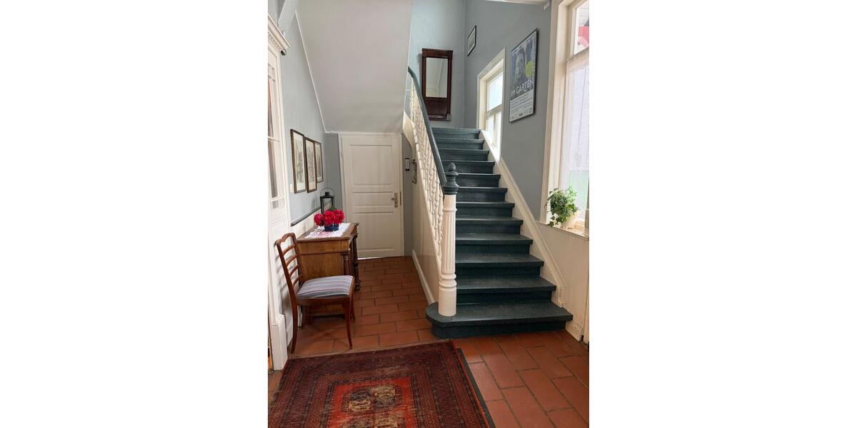 Hochparterre Delligsen - 5 Zimmer, 153 m&sup2;, 1.250&euro; | Angebot:26604199