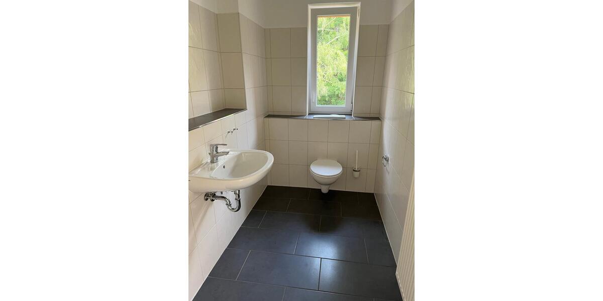 Gewerbeobjekt Bad Gottleuba-Berggießhübel Berggießhübel - 450&euro; | Angebot:23218786