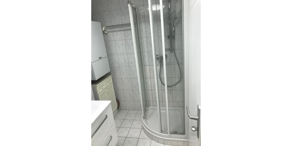 Etagenwohnung Würzburg Lindleinsmühle - 2 Zimmer, 72 m&sup2;, 790&euro; | Angebot:26321357