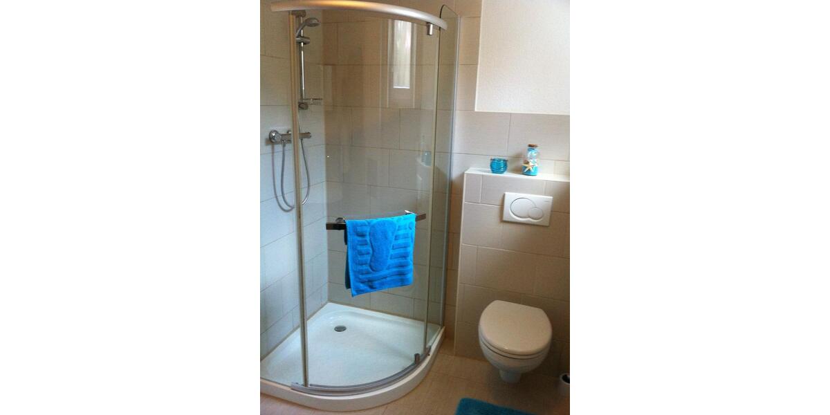 Wohnen auf Zeit Dettingen an der Erms - 1 Zimmer, 48 m&sup2;, 48&euro; | Angebot:23580523