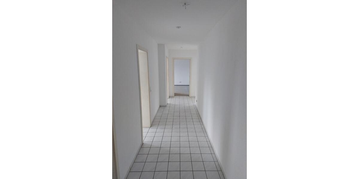 Etagenwohnung Kirkel - 3 Zimmer, 83 m&sup2;, 820&euro; | Angebot:26630205