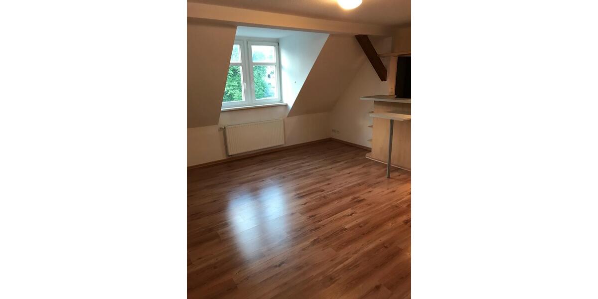 Dachgeschoßwohnung Großenhain - 1.5 Zimmer, 50 m&sup2;, 550&euro; | Angebot:26531998