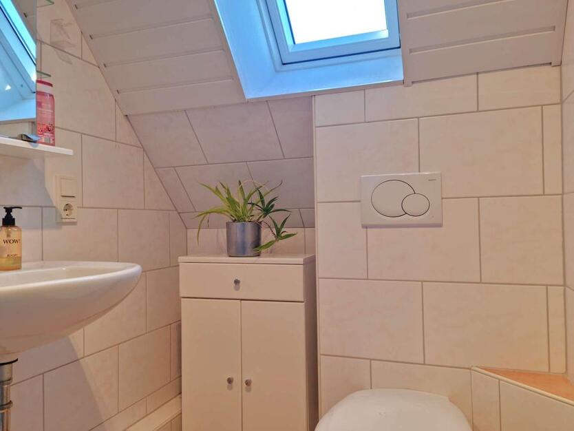 Möblierte Wohnung in Premiumlage - Wohnen auf Zeit im Villenviertel