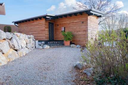 Haus Waldeck - 2 Zimmer, 48 m&sup2;, 680&euro; | Angebot:26163429