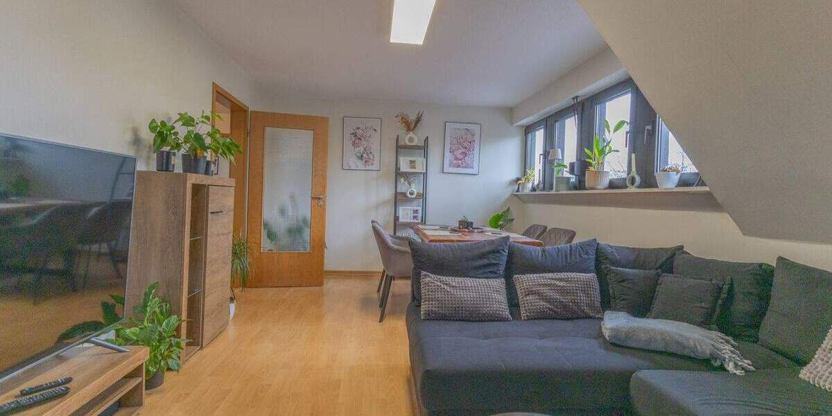 Menden Nähe Berkenhofskamp – DG Wohnung in ruhiger Wohnlage 3 zimmer