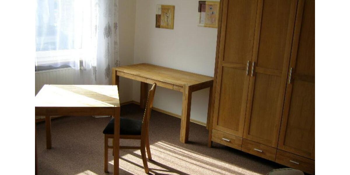 Erdgeschoßwohnung Sulzbach-Rosenberg Rosenberg - 1 Zimmer, 33 m&sup2;, 300&euro; | Angebot:25764425