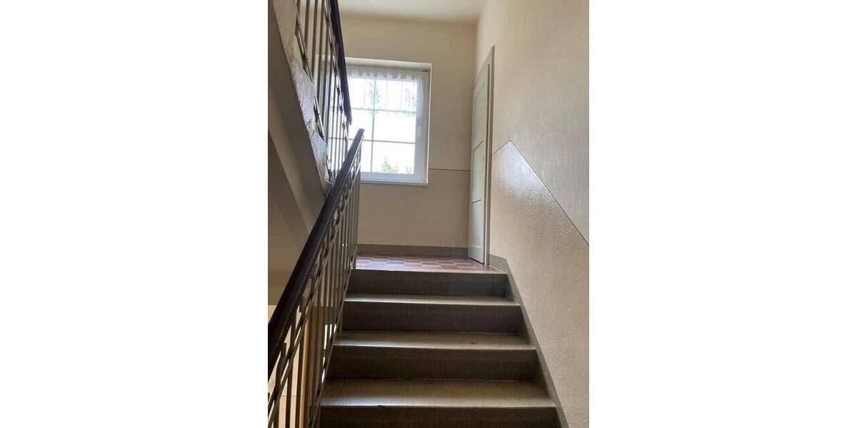 Etagenwohnung Roßwein Seifersdorf - 4 Zimmer, 106 m&sup2;, 549&euro; | Angebot:19581331