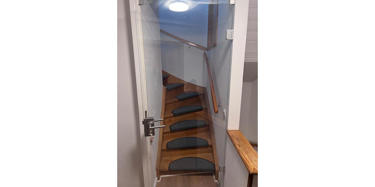 Dachgeschoßwohnung Hamburg Borgfelde - 1 Zimmer, 22 m&sup2;, 750&euro; | Angebot:25052197