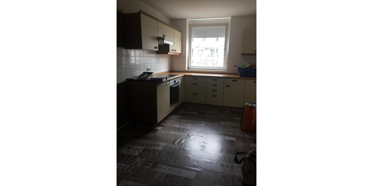 Etagenwohnung Schopfheim - 3 Zimmer, 84 m&sup2;, 900&euro; | Angebot:24787150
