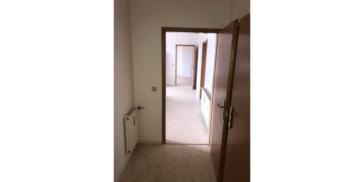 Dachgeschoßwohnung Chemnitz Bernsdorf - 3 Zimmer, 64 m&sup2;, 283&euro; | Angebot:26038020
