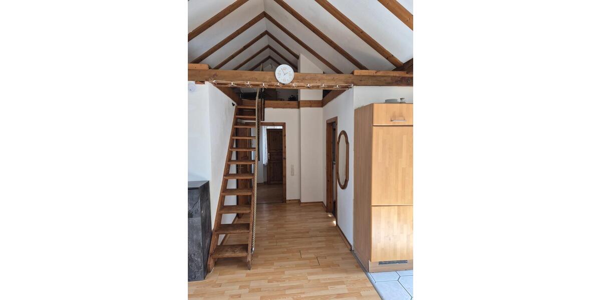 Dachgeschoßwohnung Altena - 2 Zimmer, 70 m&sup2;, 500&euro; | Angebot:26166759