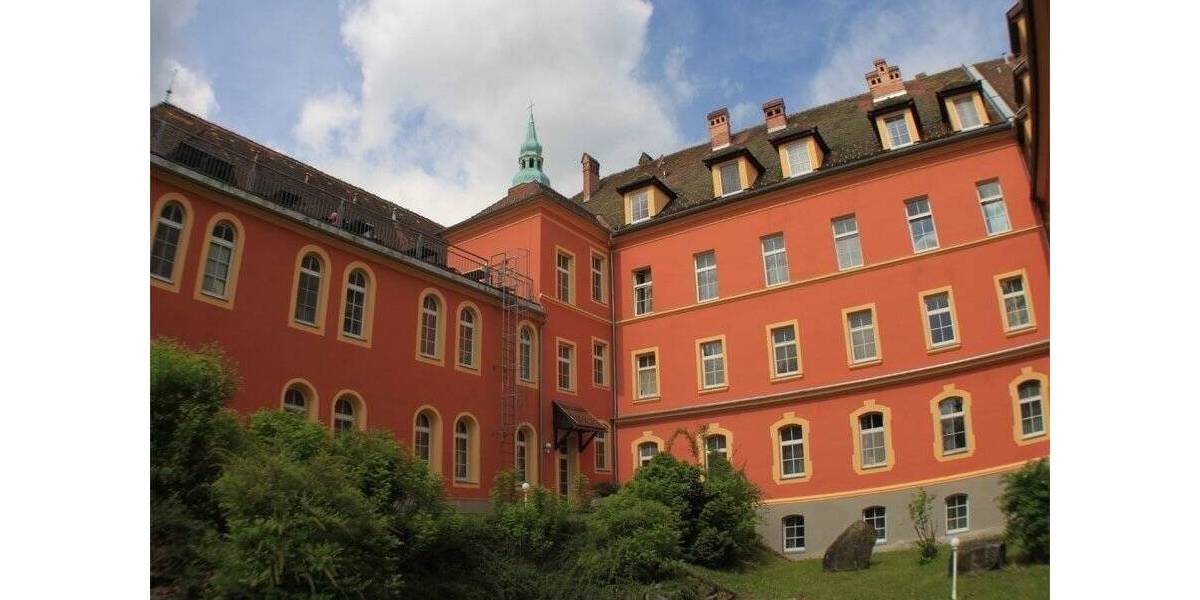 Etagenwohnung Passau Innstadt - 2 Zimmer, 30 m&sup2;, 281&euro; | Angebot:26739939