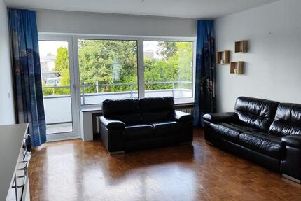 Helle 3-Zimmer-Wohnung mit Einbauküche direkt am Umweltzentrum