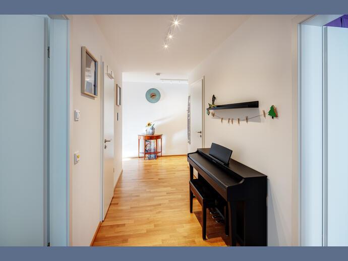Wohnen auf Zeit München Allach-Untermenzing - 4 Zimmer, 92 m&sup2;, 2.900&euro; | Angebot:26474723