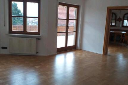 Hochwertige 3,5 Zimmerwohnung in ruhiger Wohnlage Neustadt WN