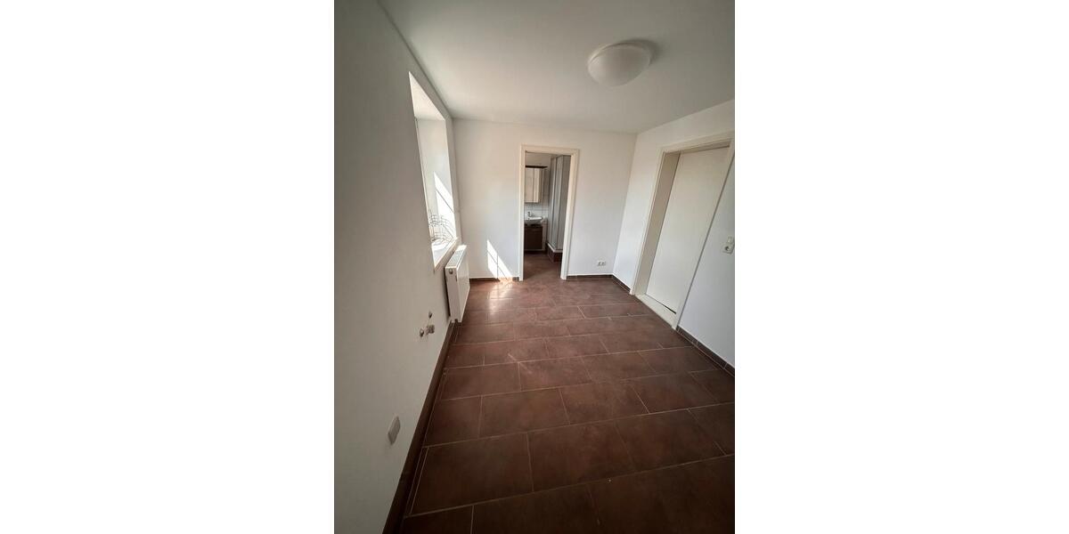 Erdgeschoßwohnung Plattling - 1 Zimmer, 35 m&sup2;, 650&euro; | Angebot:26383207