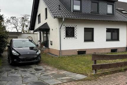 Haus Zülpich - 5 Zimmer, 155 m&sup2;, 1.300&euro; | Angebot:25181227