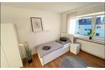 möbliertes WG-Zimmer mit Wlan, Smart-TV, eigener Balkon, Bad, Wc und Küche zur Teilung, Waschmaschine, Trockner zimmer