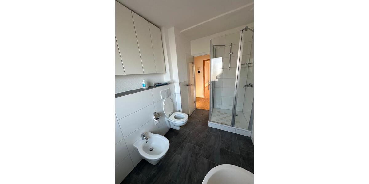 Etagenwohnung Dortmund Huckarde - 1 Zimmer, 100 m&sup2;, 1.400&euro; | Angebot:24344014