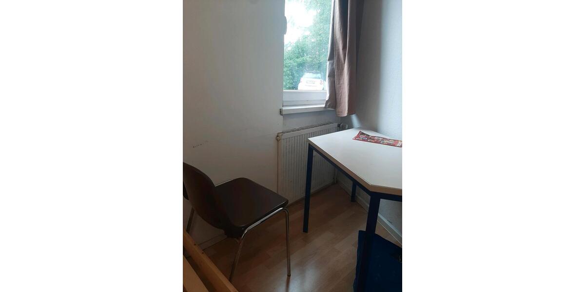 Wohnen auf Zeit Tübingen Schönblick / Winkelwiese - 1 Zimmer, 25 m&sup2;, 300&euro; | Angebot:26626670