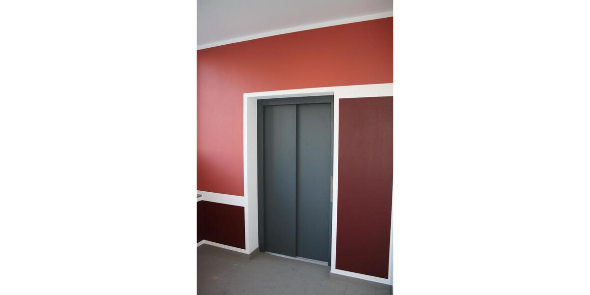 Erdgeschoßwohnung Crimmitschau - 2 Zimmer, 64 m&sup2;, 434&euro; | Angebot:21874254