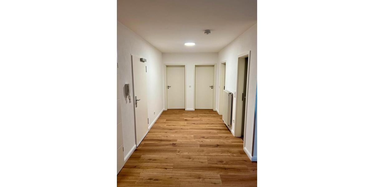 Bernkastel-Kues Plateau: 3 ZKB DG Wohnung 3 zimmer