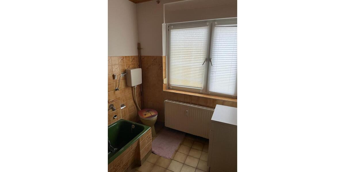 Etagenwohnung Aken (Elbe) - 3.5 Zimmer, 111 m&sup2;, 666&euro; | Angebot:26614496