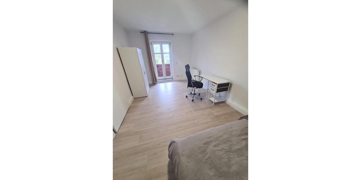 Wohnen auf Zeit Flintbek - 1 Zimmer, 18 m&sup2;, 600&euro; | Angebot:26632500