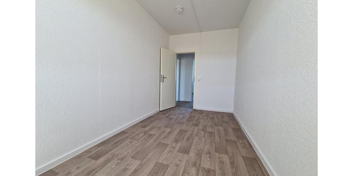 Etagenwohnung Hettstedt - 4 Zimmer, 70 m&sup2;, 328&euro; | Angebot:18209775
