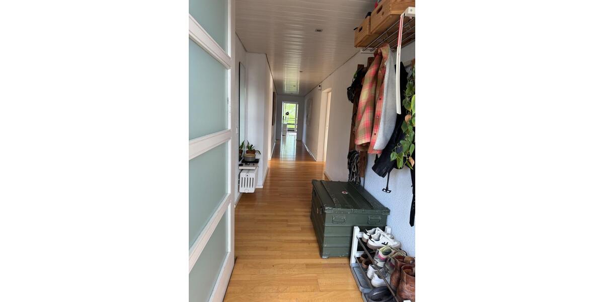 Wohnen auf Zeit Eberdingen - 5 Zimmer, 155 m&sup2;, 750&euro; | Angebot:23508267