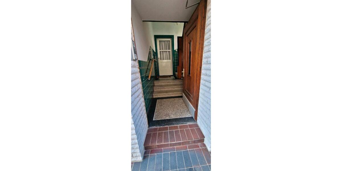 Dachgeschoßwohnung Bremerhaven Lehe - 3 Zimmer, 64 m&sup2;, 800&euro; | Angebot:25933046