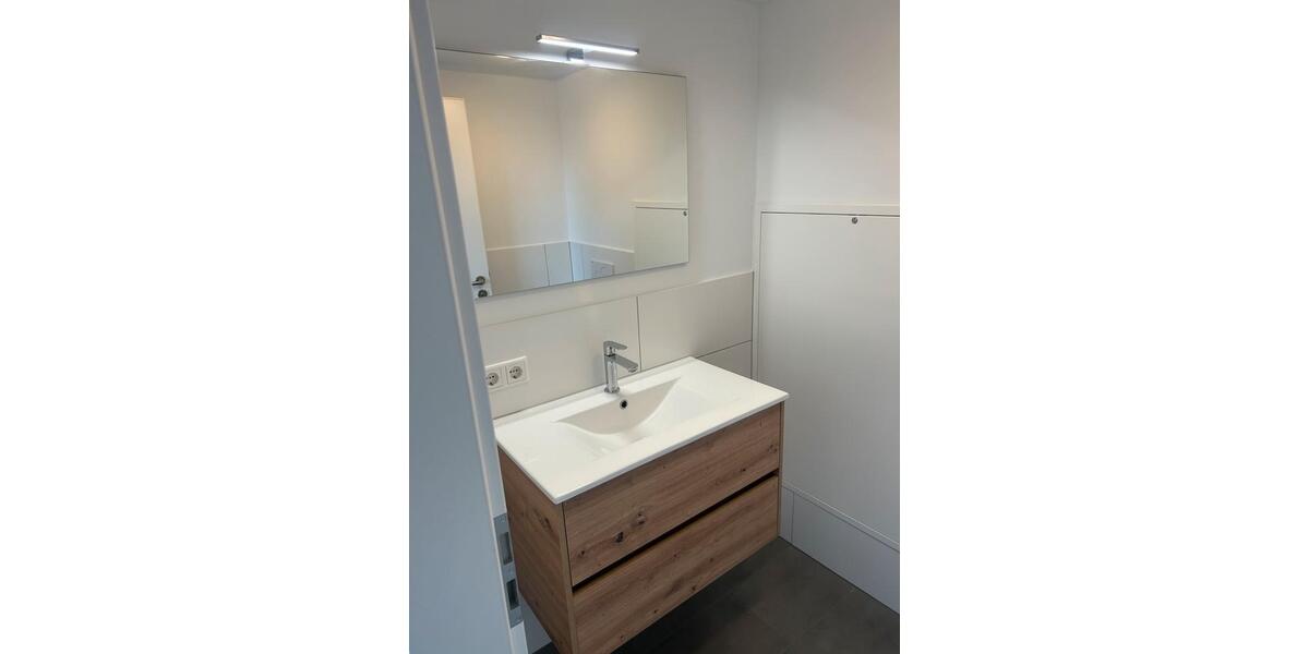 Etagenwohnung Otterndorf - 3 Zimmer, 77 m&sup2;, 800&euro; | Angebot:25946905