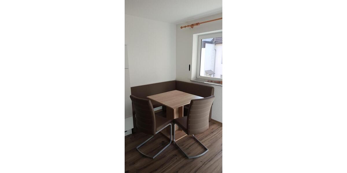Erdgeschoßwohnung Ravensburg Galgenhalde - 4 Zimmer, 15 m&sup2;, 450&euro; | Angebot:25886736