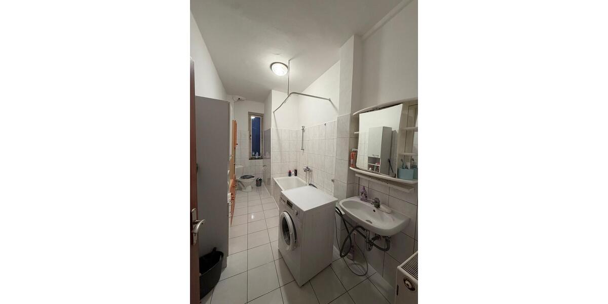 Etagenwohnung Osnabrück - 3 Zimmer, 100 m&sup2;, 1.000&euro; | Angebot:26696463