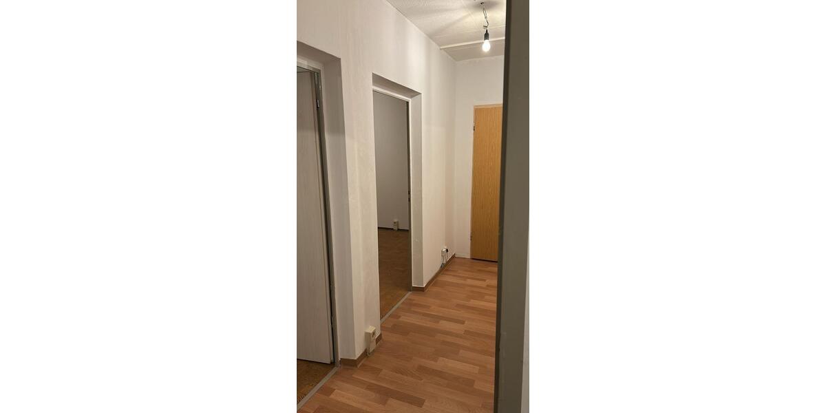 Etagenwohnung Bad Frankenhausen/Kyffhäuser Kyffhäuser - 3 Zimmer, 60 m&sup2;, 350&euro; | Angebot:21571802
