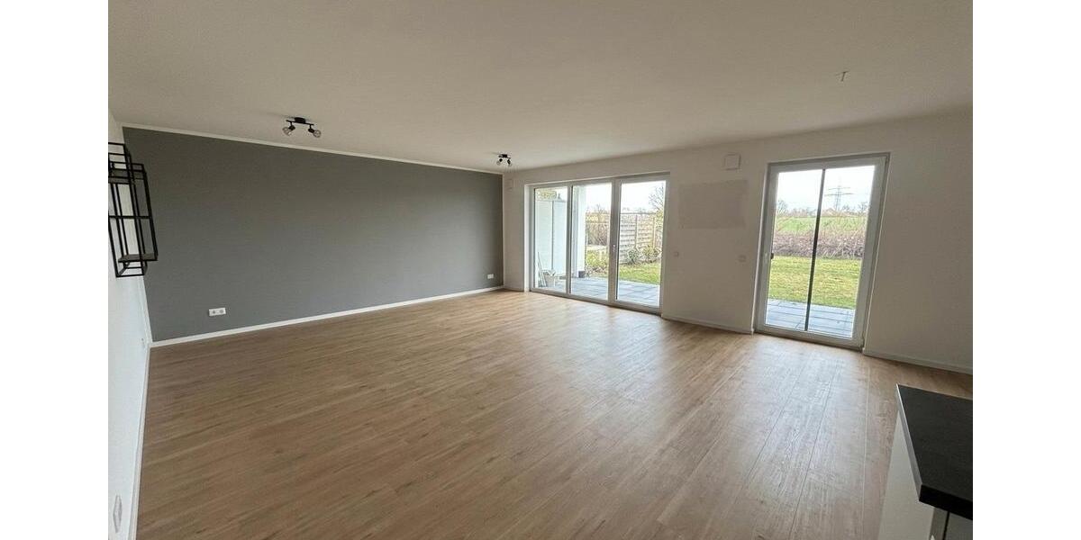 Erdgeschoßwohnung Bad Bevensen - 3 Zimmer, 95 m&sup2;, 1.050&euro; | Angebot:25512106