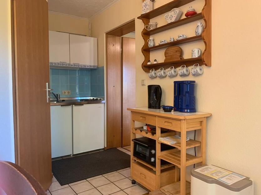 Möblierte Wohnung in idyllischem kleinen Haus - frühestens verfügbar ab November 2025 zimmer