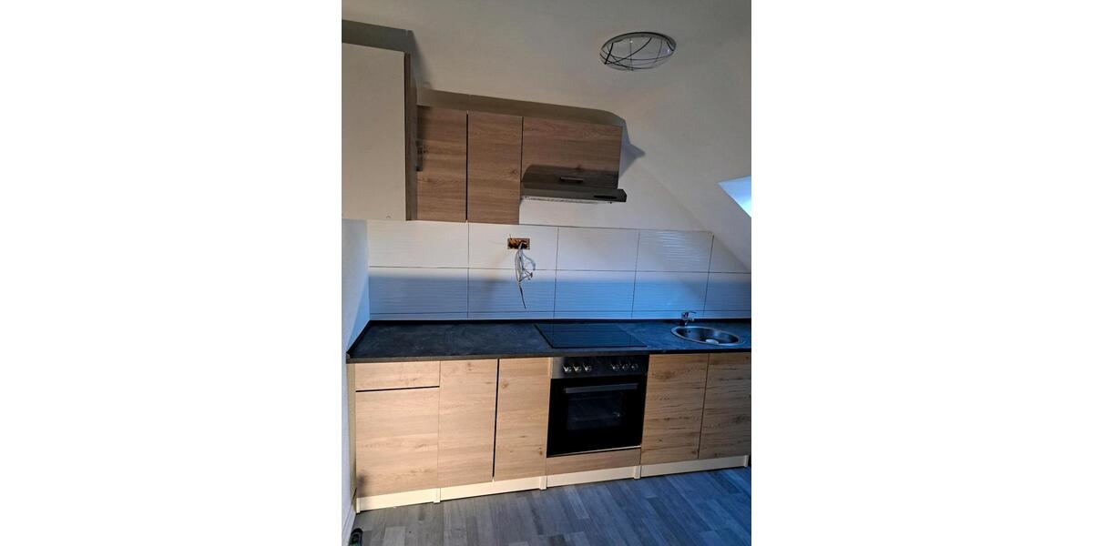 Dachgeschoßwohnung Florstadt - 1 Zimmer, 45 m&sup2;, 700&euro; | Angebot:26593151