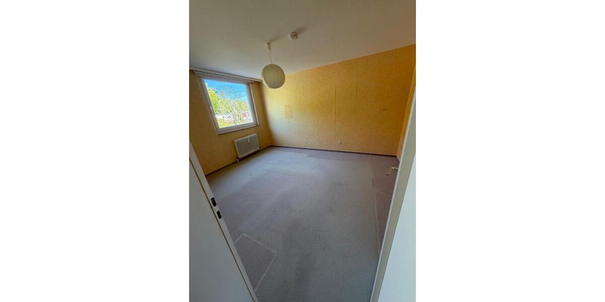 Etagenwohnung Bindlach - 3.5 Zimmer, 93 m&sup2;, 1.000&euro; | Angebot:26567925