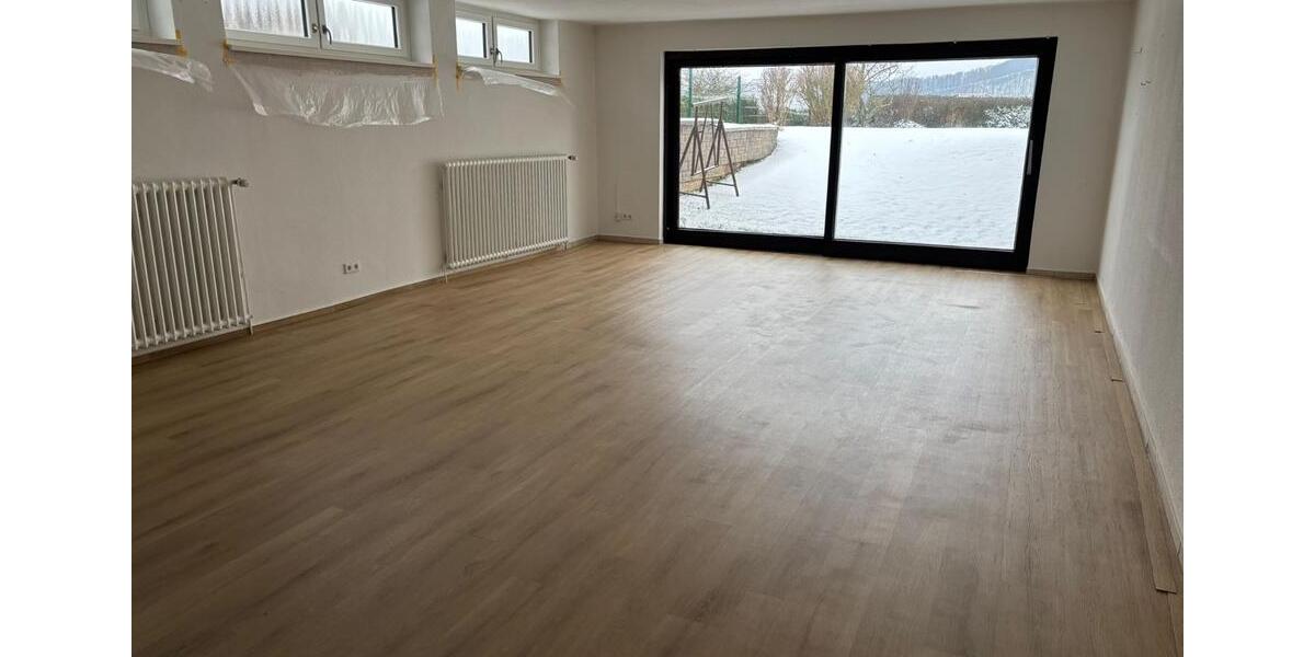 Bungalow Herleshausen - 5 Zimmer, 190 m&sup2;, 1.425&euro; | Angebot:25615087