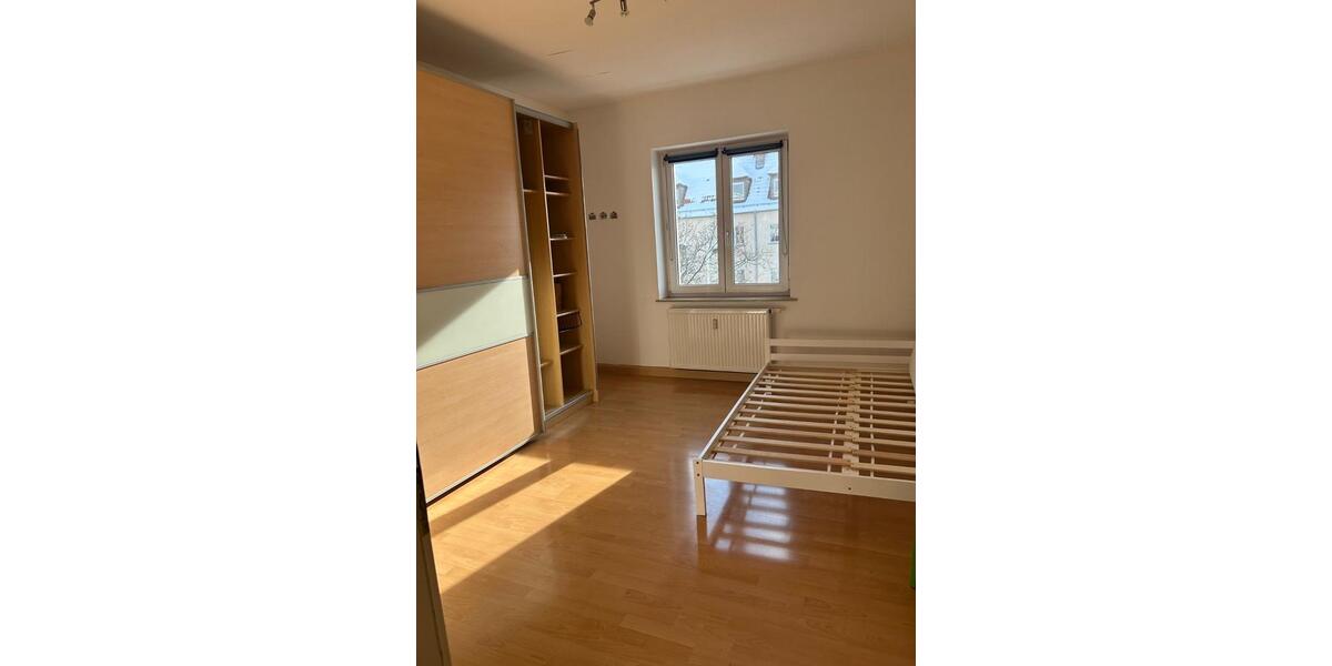 Etagenwohnung Würzburg Frauenland - 3 Zimmer, 58 m&sup2;, 817&euro; | Angebot:25049314