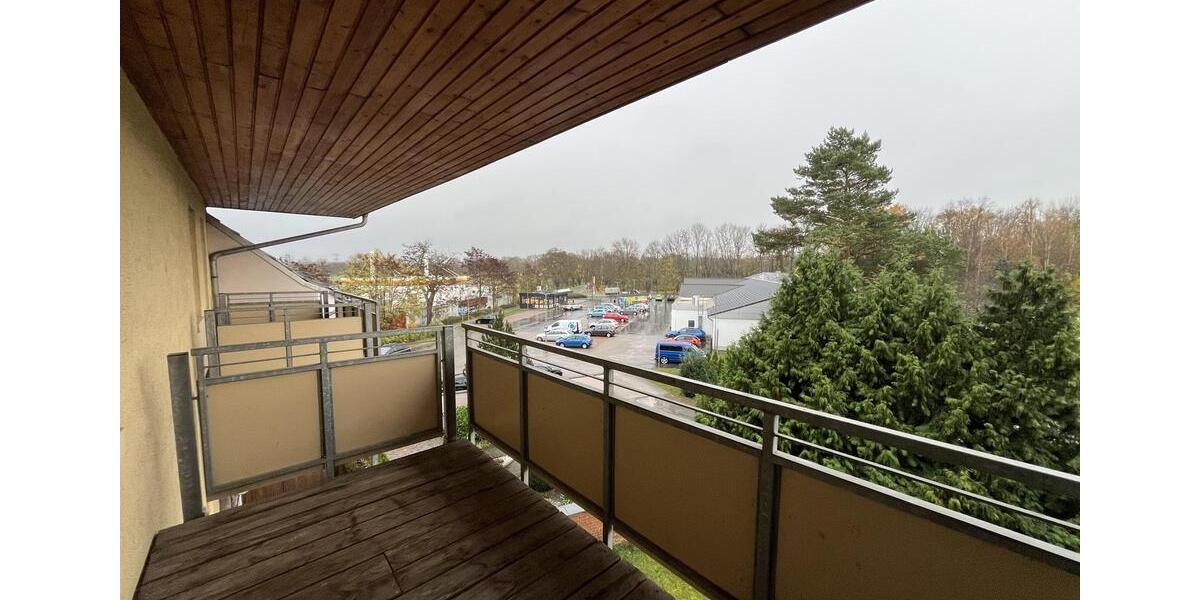 Etagenwohnung Pegau - 1 Zimmer, 38 m&sup2;, 350&euro; | Angebot:25052997