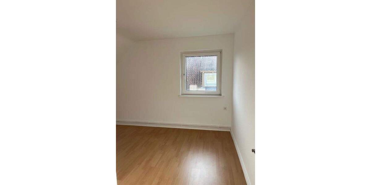 Etagenwohnung Hameln Nordstadt - 3 Zimmer, 81 m&sup2;, 725&euro; | Angebot:25752905