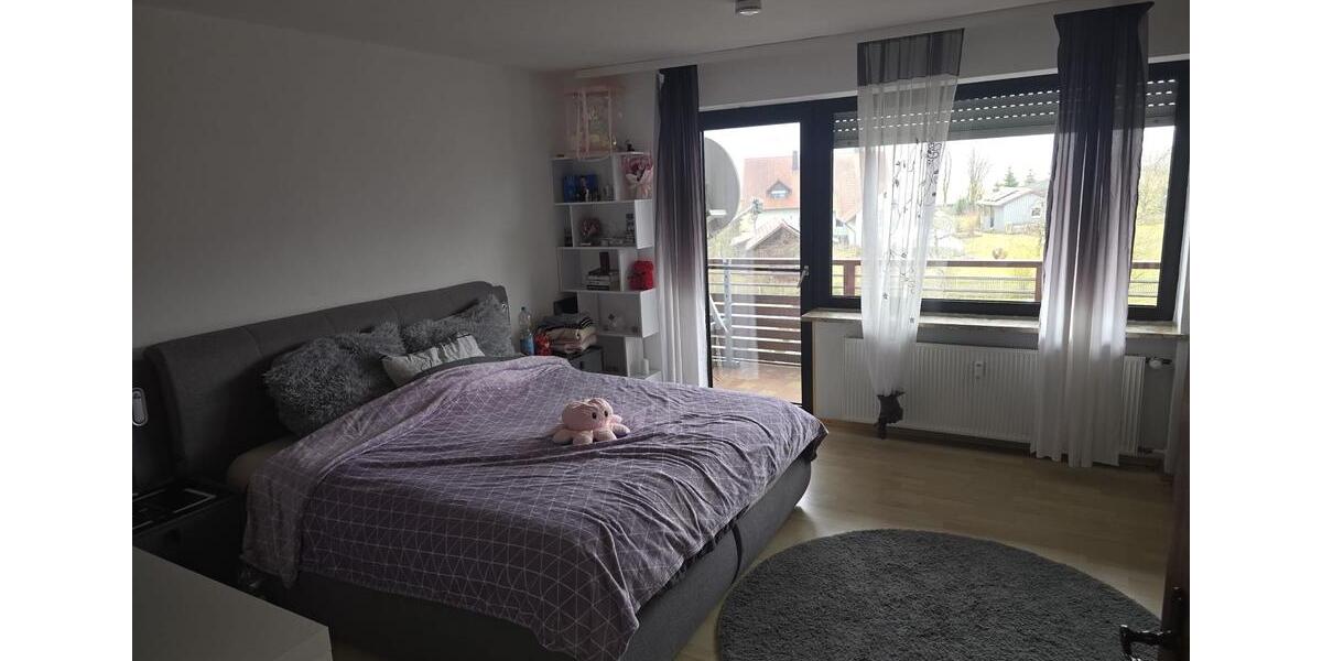 Erdgeschoßwohnung Regensburg Ganghofersiedlung - 4.5 Zimmer, 130 m&sup2;, 1.400&euro; | Angebot:25614804