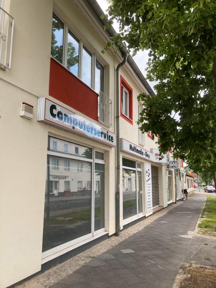 Lichtdurchflutetes Büro im Erdgeschoss im Zentrum von Oranienburg